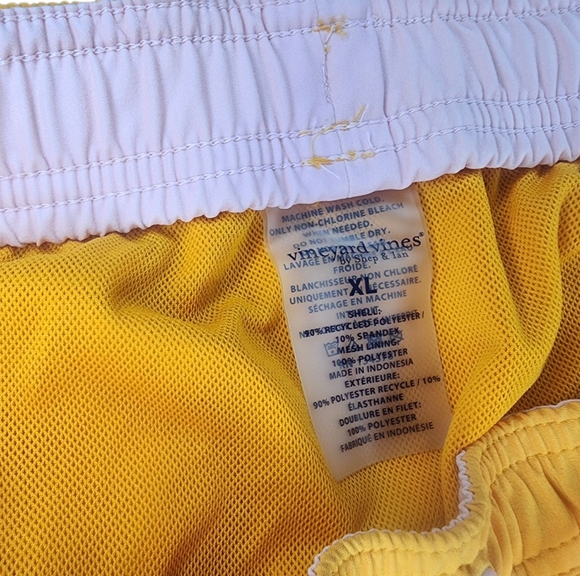 Vineyard Vines Chappy Swim Trunks, Boys XL - Picture 4 of 4